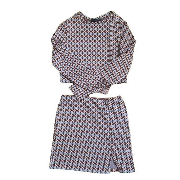 Long Sleeve Mini Skirt Set 💙💕🤎🤍 - Picture 7 of 7